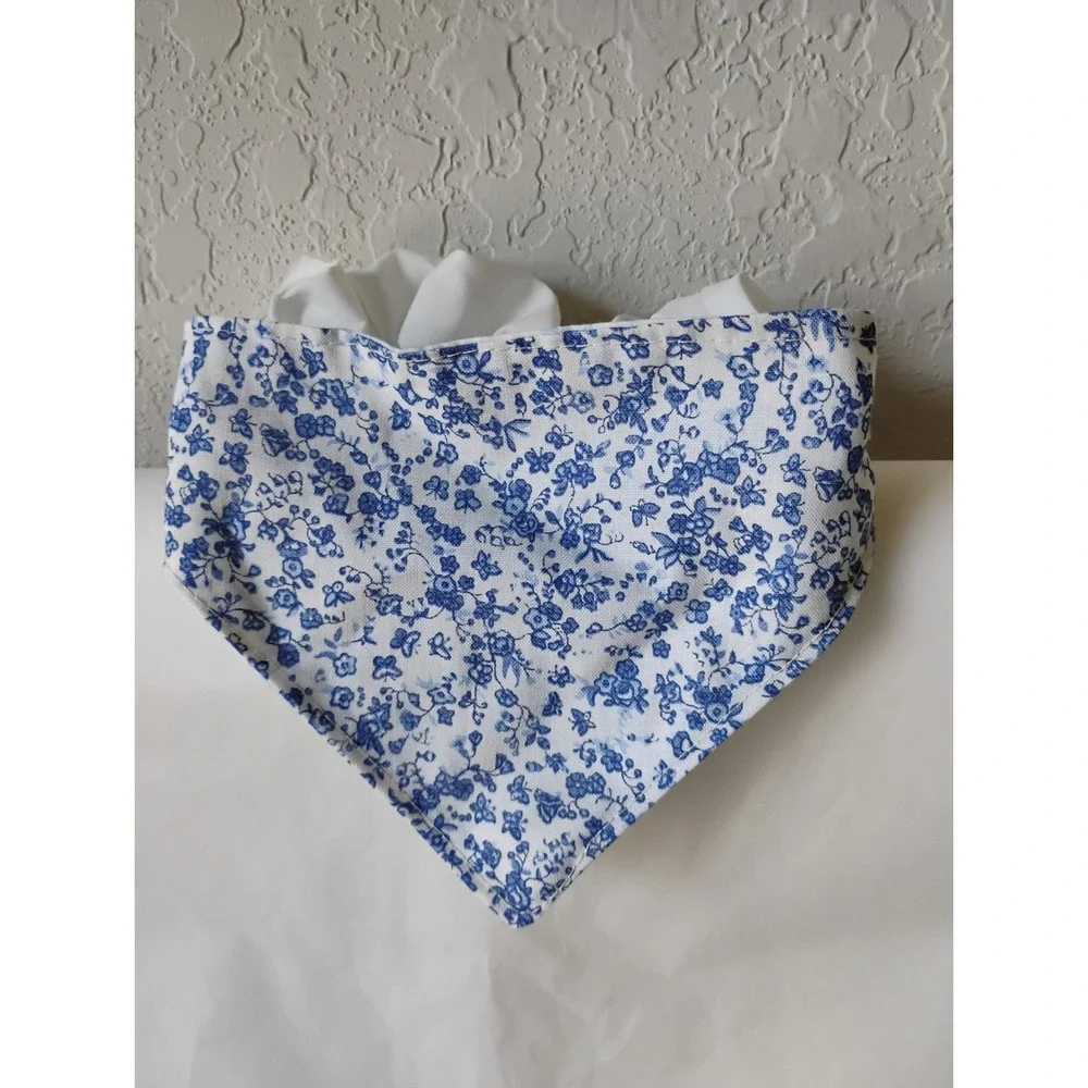 Handmade Blue White Floral Dog Bandana Elastic Scrunchie Neck Pet‎ Accessory